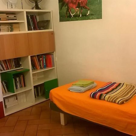 Colonna Home Флоренция Стая снимка